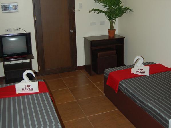 Palm Residence Inn Davao Exterior photo